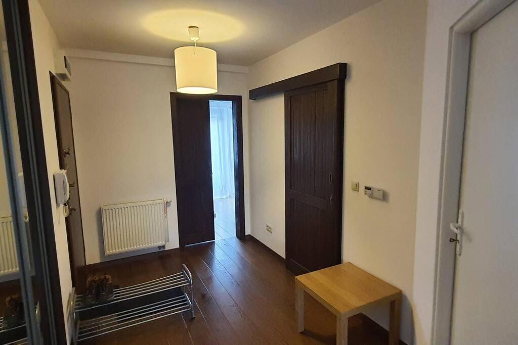 Shalom Corner *Parking For Free* Apartamento Cracóvia Exterior foto